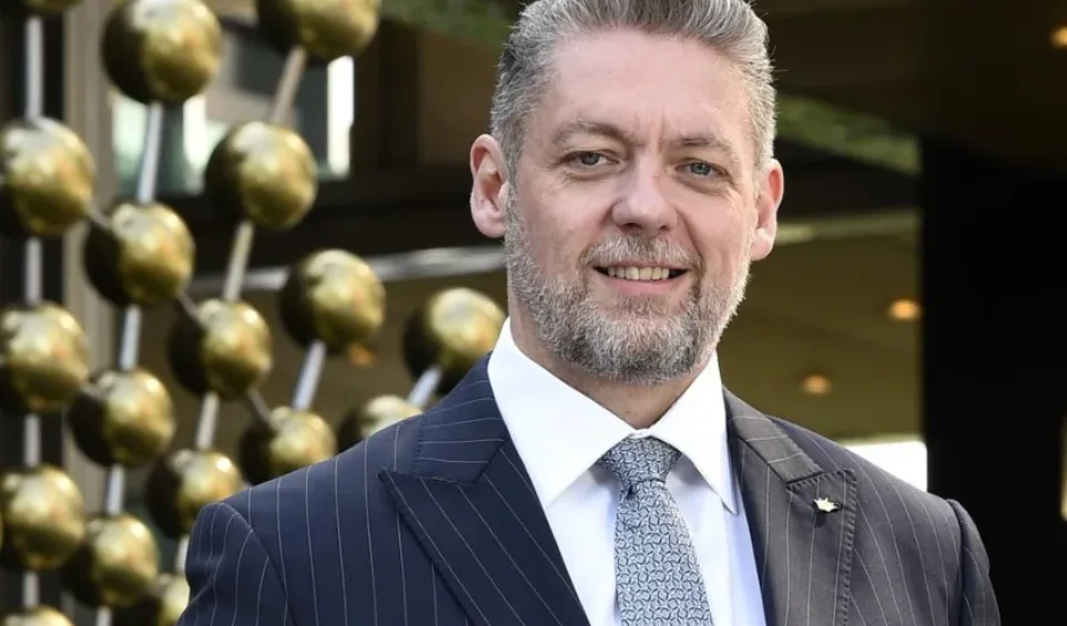 Crown CEO Carruthers resigns